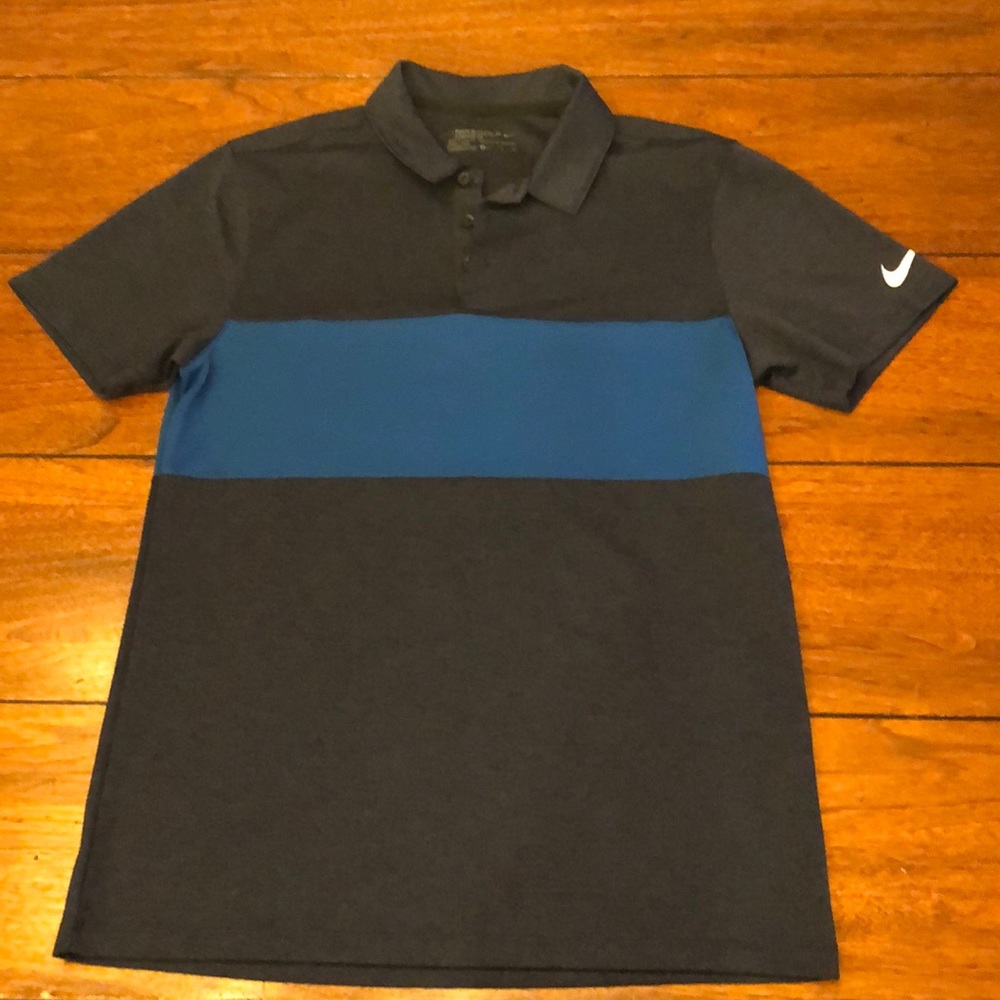 Nike men’s dry/fit polo (make offers😄)